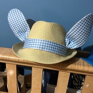 Fedora with bunny hears